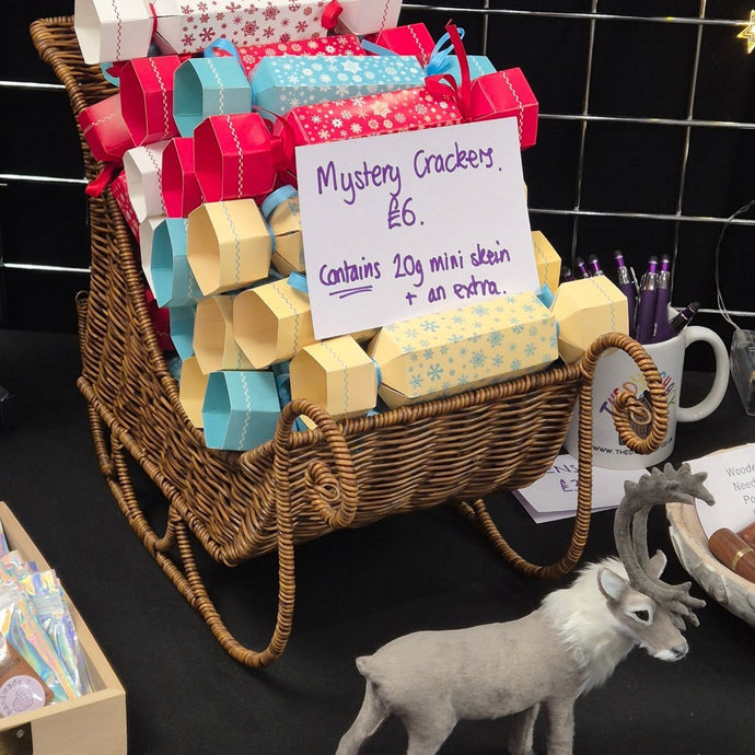 Mystery mini skein crackers